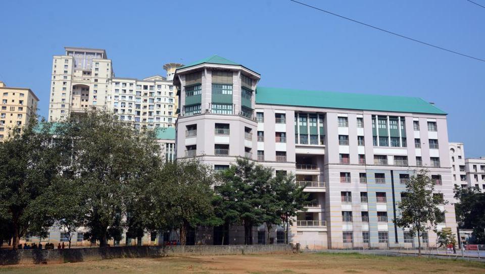 Hiranandani Foundation School