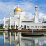 Biggest Houses In The World - Istana Nurul Iman Palace
